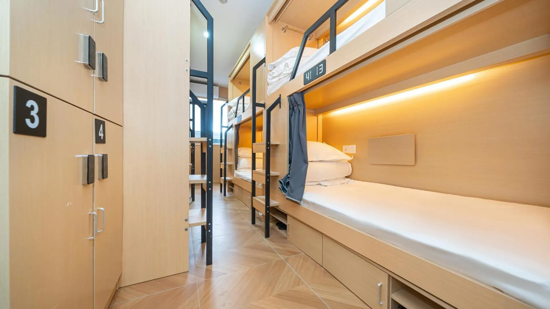 Denpa Inn - Zhenbei Subway Station Meichuan Road Pedestrian Street Branch location