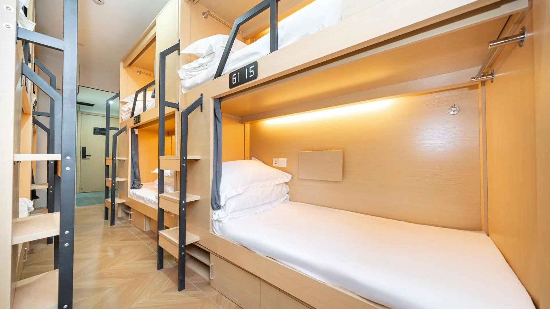 Hostel Denpa Inn - Zhenbei Subway Station Meichuan Road Pedestrian Street Branch Shanghai